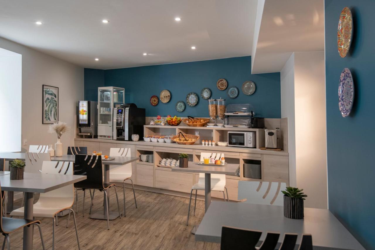 Bristol Hotel 3*
